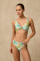 Monte & Lou Ayla Multi Fit Twist Crop